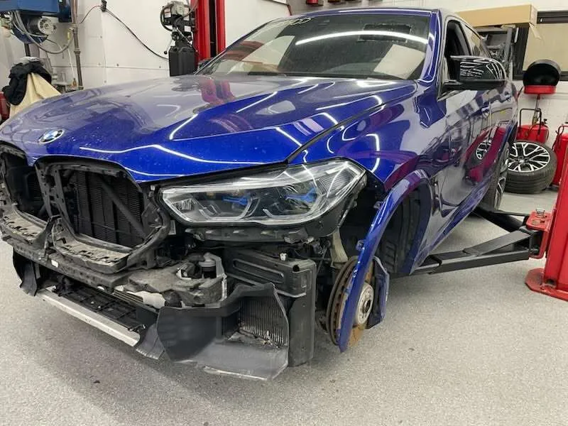 BMW X6 M stripped down for collision repair
